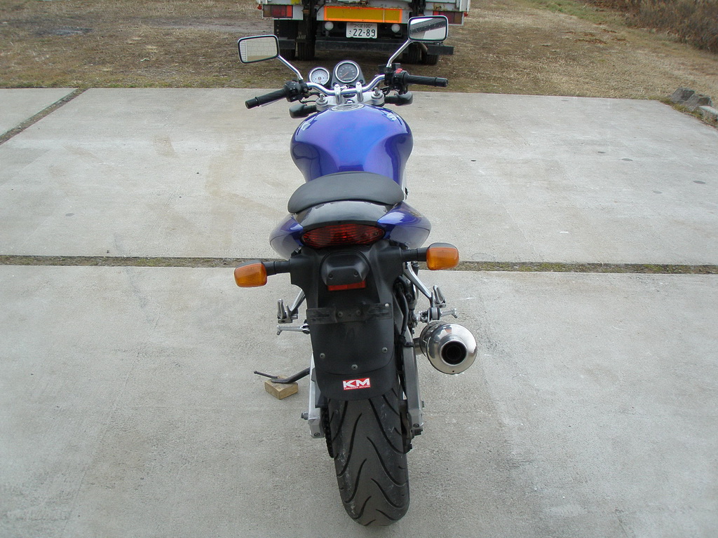Купить мотоцикл Suzuki SV400 2003 фото 8